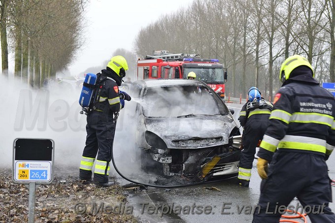 Mediaterplaatse auto brand weg om de noord hoofddorp 2022017 Image00007