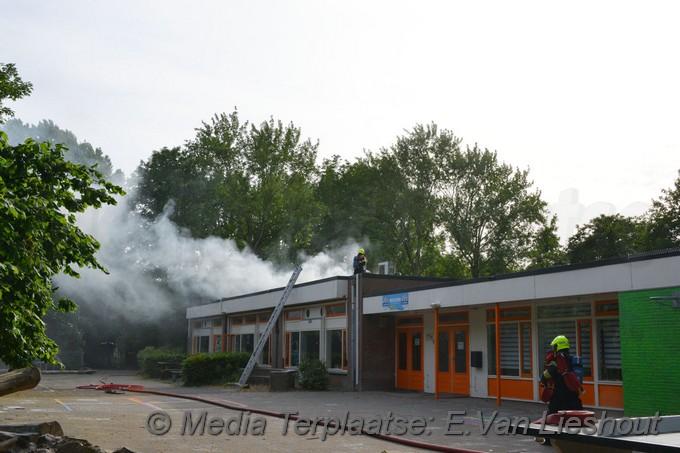 Mediaterplaatse brand school dak hoofddorp 02062020 Image00007