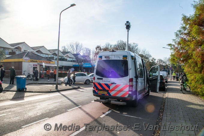 Mediaterplaatse ongeval tijdens het parkeren Aalsmeer 07112020 Image00014