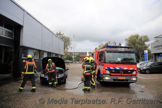 Mediaterplaatse voertuigbrand gouda burgemeester van reenesingel 07102020 0001Image00006