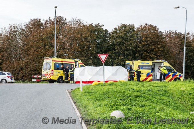 Mediaterplaatse wielrenner zwaar gewond in vijfhuizen 12102020 0001Image00001