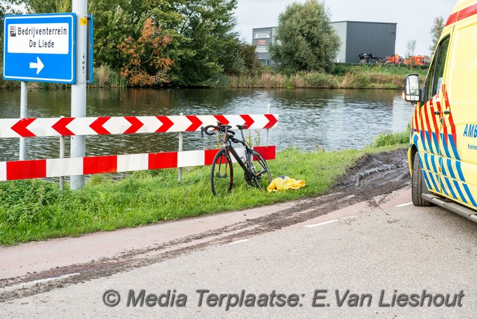 Mediaterplaatse wielrenner zwaar gewond in vijfhuizen 12102020 0001Image00005