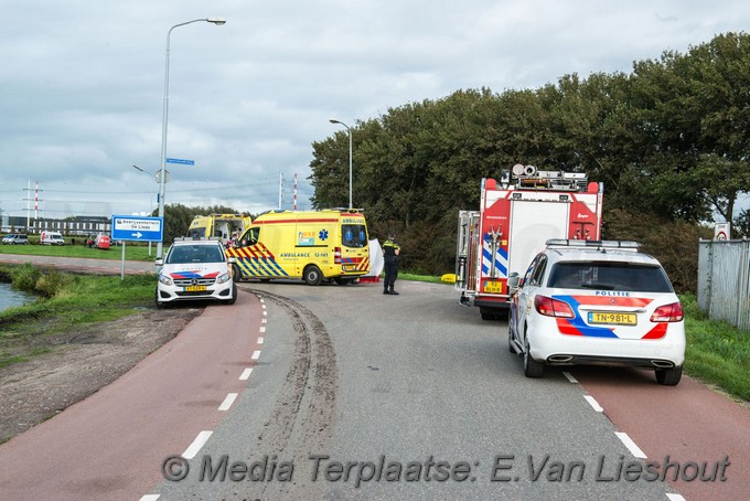 Mediaterplaatse wielrenner zwaar gewond in vijfhuizen 12102020 0001Image00006