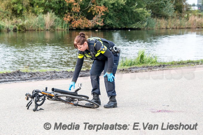 Mediaterplaatse wielrenner zwaar gewond in vijfhuizen 12102020 0001Image00014