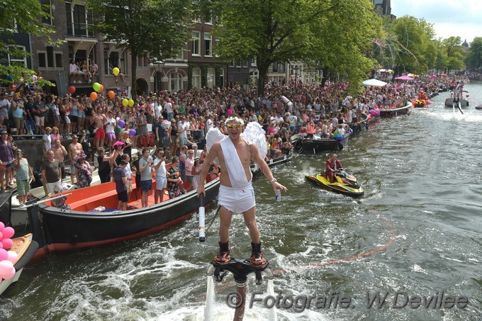 Mediaterplaatse Gay parade Amsterdam 04082018 Image00005
