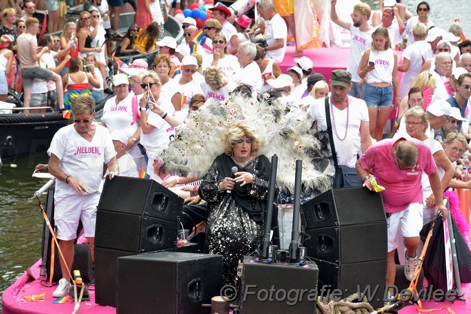 Mediaterplaatse Gay parade Amsterdam 04082018 Image00008