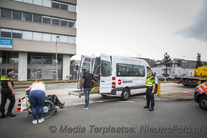 Mediaterplaatse ongeval met taxi busje haarlem 18082021 Image00006