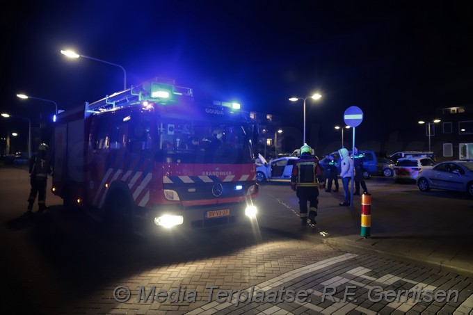 Mediaterplaatse Fotos van de voertuigbrand aan de Bernadottelaan in Gouda. 23022021 Image00001