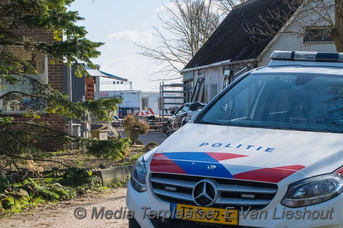 Mediaterplaatse Politie doet hele dag al onderzoek op de Sloterweg 26022021 Image00004