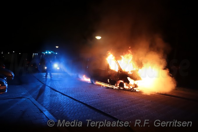 Mediaterplaatse voertuigbrand vannacht in Gouda 07032021 Image00002
