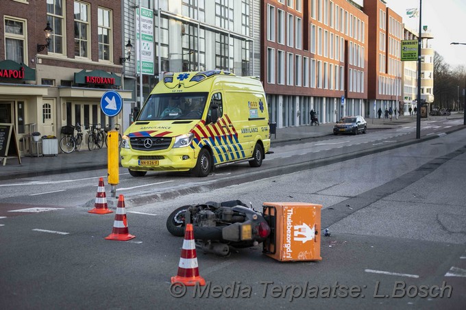 Mediaterplaatse maaltijd bezorger gewond Haarlem 27032021 Image00004
