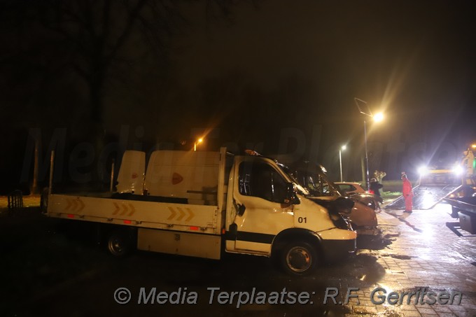 Mediaterplaatse Weer in de nacht een voertuigbrand in gouda 28012021 Image00011