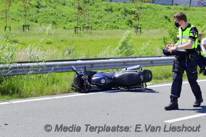 Mediaterplaatse motorrijder overleden op de a4 badhovedorp 02062021 Image00004
