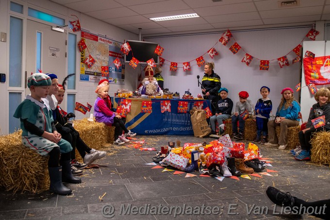Mediaterplaats Sinterklaas op bezoek bij politie hdp 02122022 Image00004