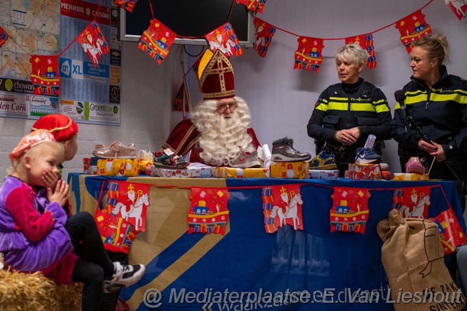 Mediaterplaats Sinterklaas op bezoek bij politie hdp 02122022 Image00005