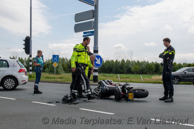 Mediaterplaatse motorrijder gewond na ongeval bennebroekerweg hdp 30062022 Image00001