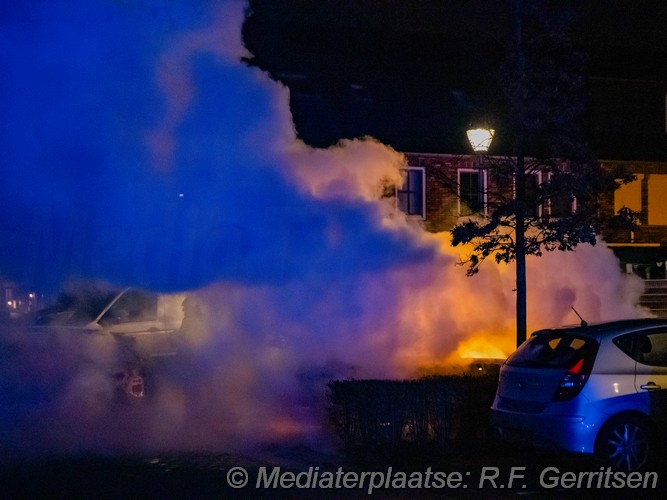 Mediaterplaatse voertuigbrand waddinxveen johan zocherstraat 16122023 Image00002