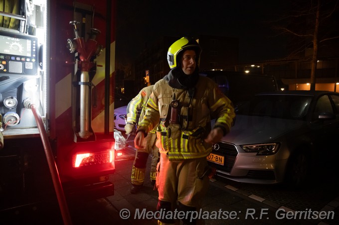 Mediaterplaatse voertuigbrand uiverplein gouda 27122023 Image00065