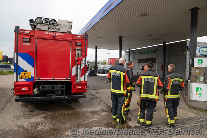 Mediaterplaatse brandstoflekkage industriestraat alphen aan de rijn 07052023 Image00003