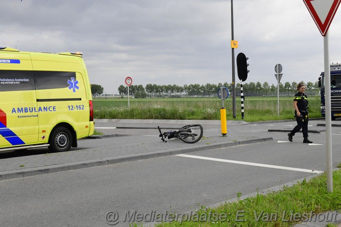 Mediaterplaatse fietser gewond bij ongeval rijnlanderweg hoofddorp 24052023 Image00002