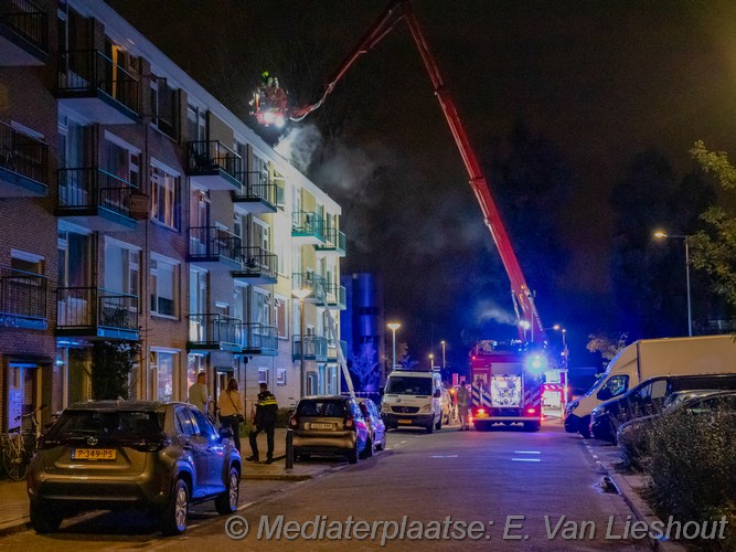 Mediaterplaatse middelbrand rotterdam aernt bruunstraat 2023 Image00004