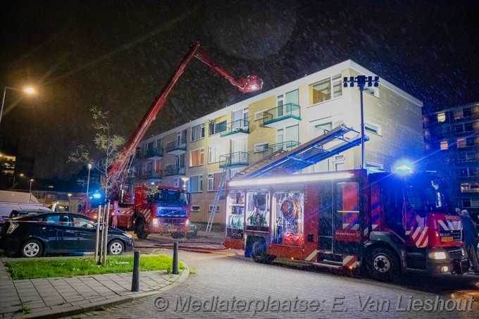 Mediaterplaatse middelbrand rotterdam aernt bruunstraat 2023 Image00015