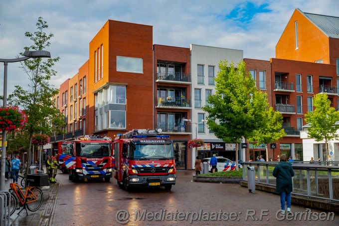 Mediaterplaatse woningbrand tussenzicht waddinxveen Image00001