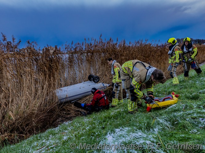Mediaterplaatse persoon te water gouderak 21112024 Image00005