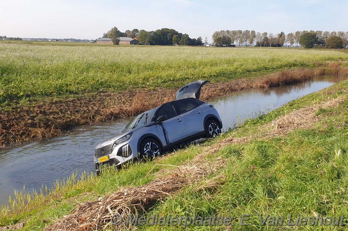 Mediaterplaatse ongeval auto te water afrit a9 15102024 Image00012