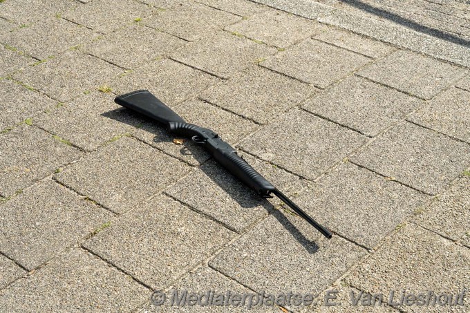 Mediaterplaatse Man gepakt met geweer in hoofddorp 15092024 Image00002