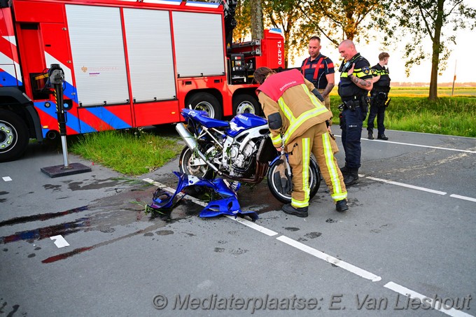 Mediaterplaatse motorrijder te water en smeert hem hoofddorp 19062024 Image00007