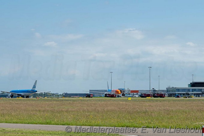 Mediaterplaatse vliegtuig keert terug naar schiphol 23062024 Image00004