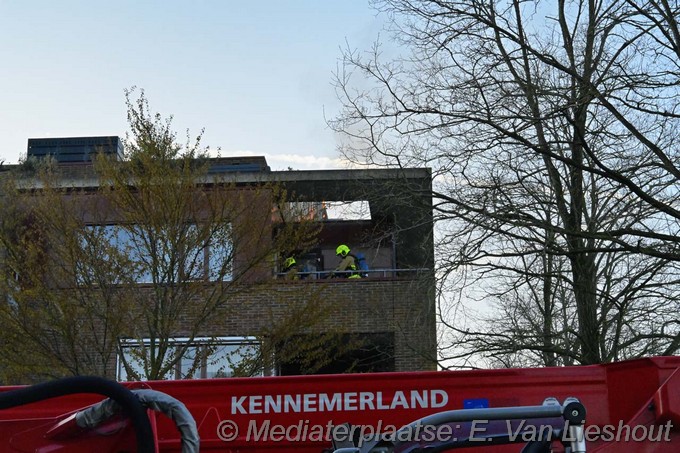 Mediaterplaatse brandje op balkon thijs ouwerkerkstraat hoofddorp 05042025 Image00004