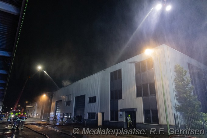 Mediaterplaatse grote brand industrie edisonstraat vlaardingen 05042025 Image00006