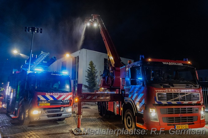 Mediaterplaatse grote brand industrie edisonstraat vlaardingen 05042025 Image00012