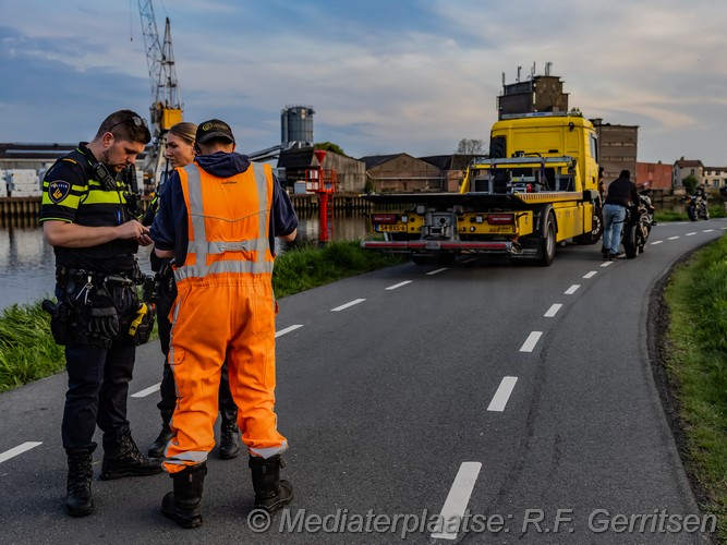 Mediaterplaatse ongeval groenendijk nadijssel 22042025 ongeval groenendijk nieuwerkerk aan den ijssel 00012