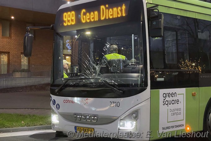 Mediaterplaatsen ongeval bus fietser hoofddorp 15122025 Image00005