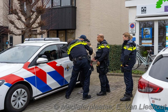 Mediaterplaatsen politie pakt verdacht op hoofddorp 23122025 Image00003