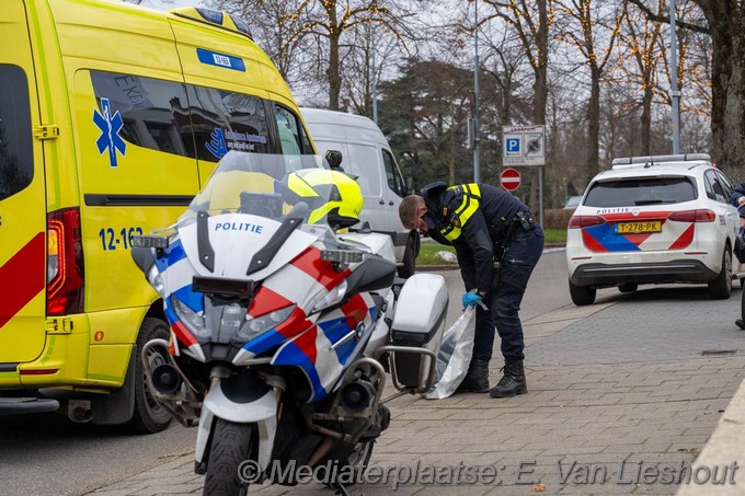 Mediaterplaatsen politie pakt verdacht op hoofddorp 23122025 Image00012