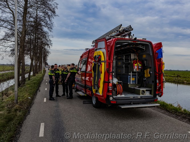 Mediaterplaatse voertuig te water slangeweg vlist 21022025 Image00001