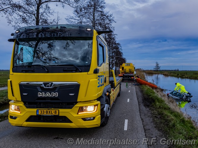 Mediaterplaatse voertuig te water slangeweg vlist 21022025 Image00014