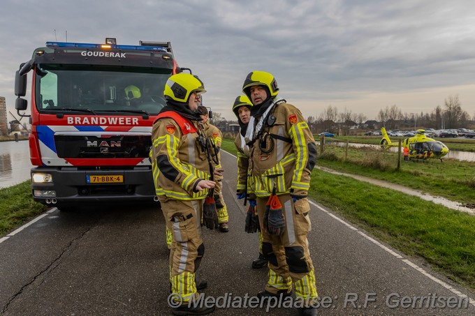 Mediaterplaatse voertuig te water gouda 04012025 Image00004