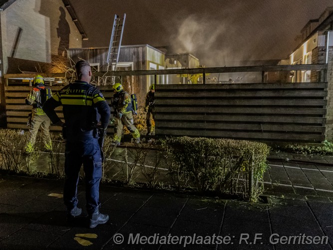 Mediaterplaatse middelbrand waddinxveen camperlaan 14012025 Image00003