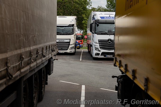 Mediaterplaatse brand voertuig a12 bodegraven 03062025 03062025 voertuigbrand a12 bodegraven 00001