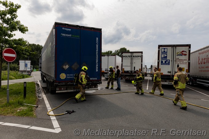 Mediaterplaatse brand voertuig a12 bodegraven 03062025 03062025 voertuigbrand a12 bodegraven 00005