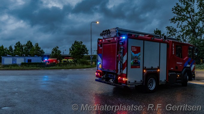 Mediaterplaatse voertuig te water middelweg moordrecht 08062025 08062025 auto te water middelweg moordrecht 00001