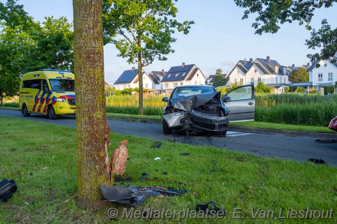 Mediaterplaatse ongeval molenaarslaan met ledsel hoofddorp 11062025 11062025 ongeval met ledsel molenaarlaan hoofddorp 00007