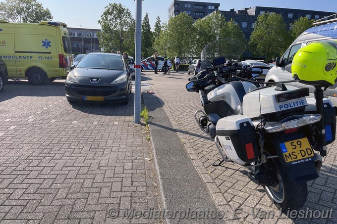 Mediaterplaatse ongeval molenaarslaan met scootmobiel autol hoofddorp 11062025 12062025 ongeval scootmobiel auto hdp 00003