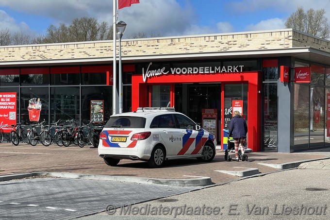 Mediaterplaatse winkeldief zwaait met mes in de Vomar hoofdorp 29032025 Image00003