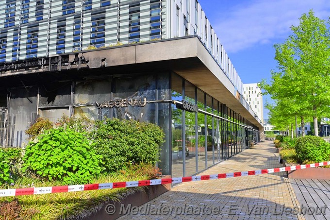Mediaterplaatse grote brand op de traurusavenue wpf 03052025 Grote brand bij bedrijfspand op Taurusavenue hdp 00006